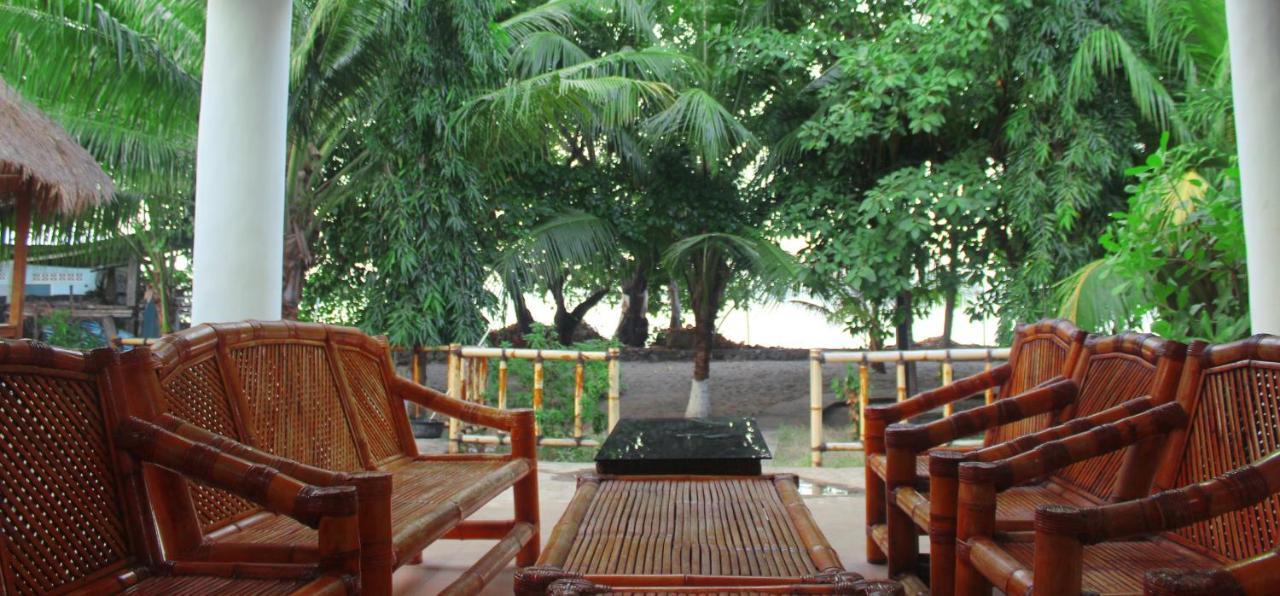 Fx72 Beach Resort Maumere Εξωτερικό φωτογραφία