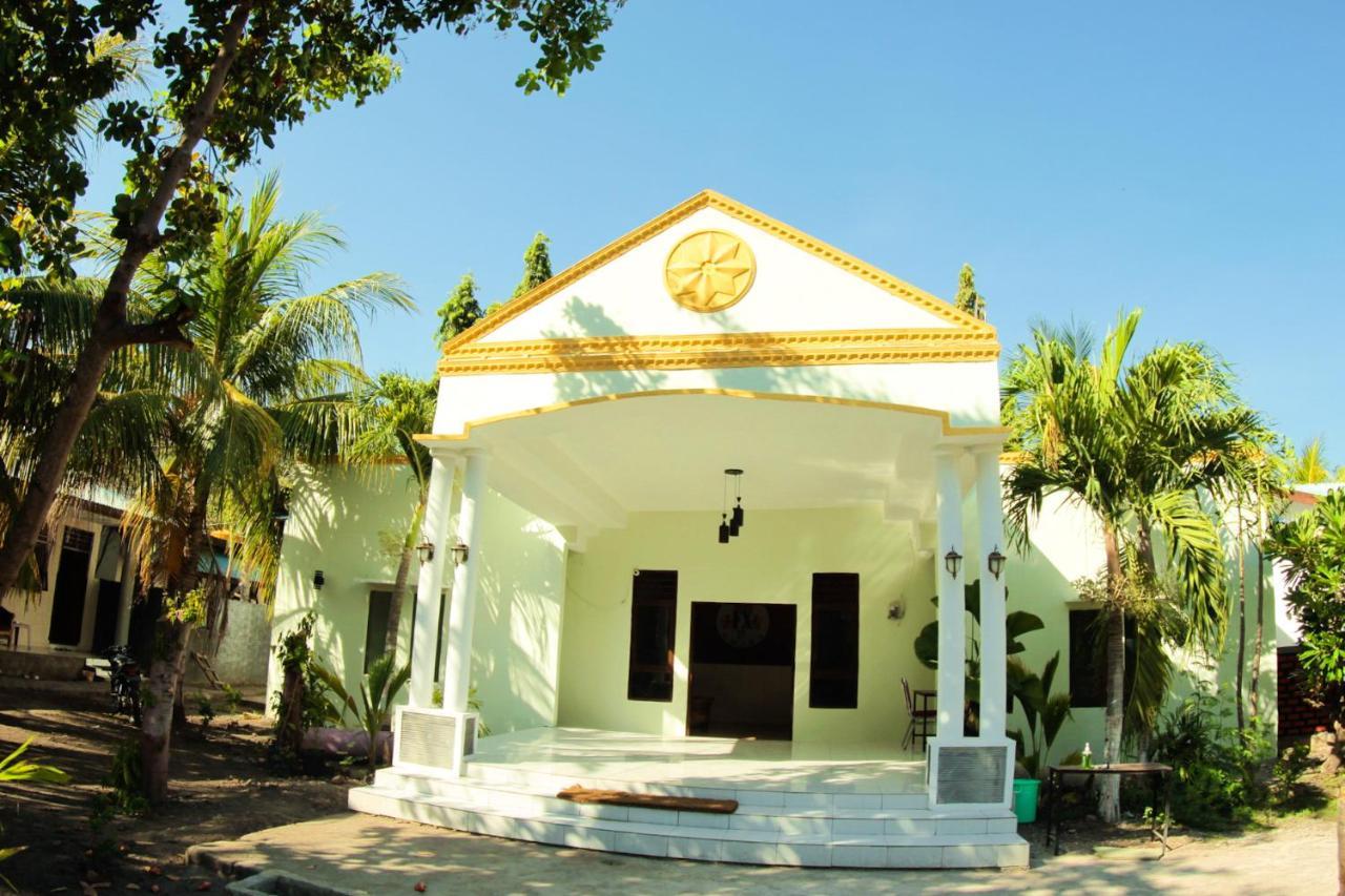 Fx72 Beach Resort Maumere Εξωτερικό φωτογραφία