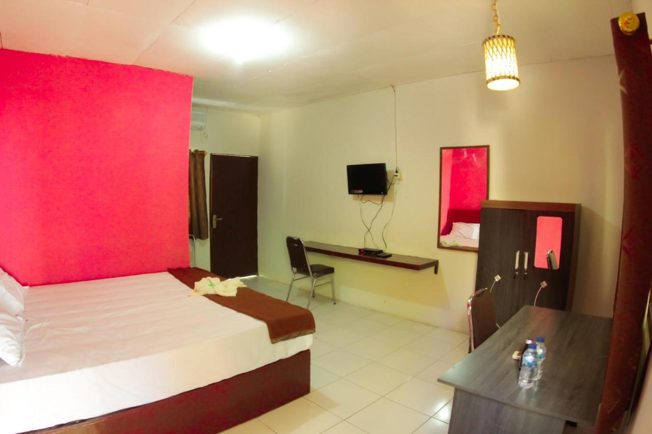 Fx72 Beach Resort Maumere Εξωτερικό φωτογραφία