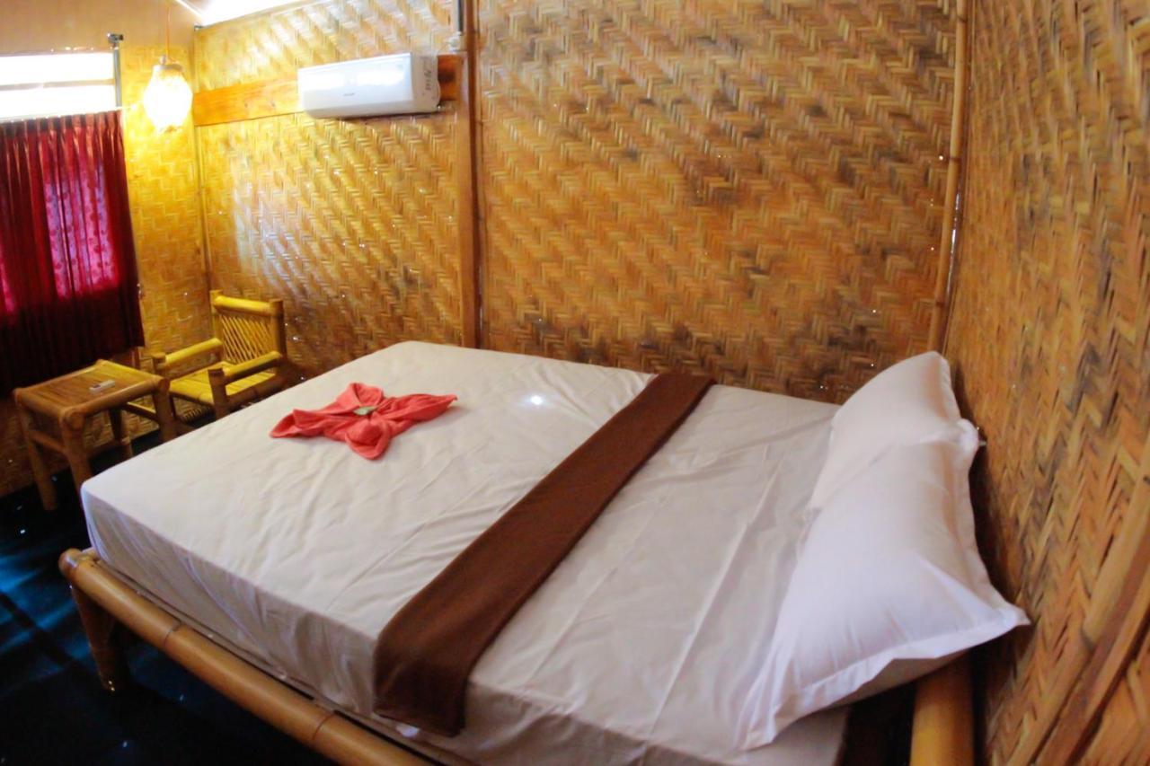 Fx72 Beach Resort Maumere Εξωτερικό φωτογραφία
